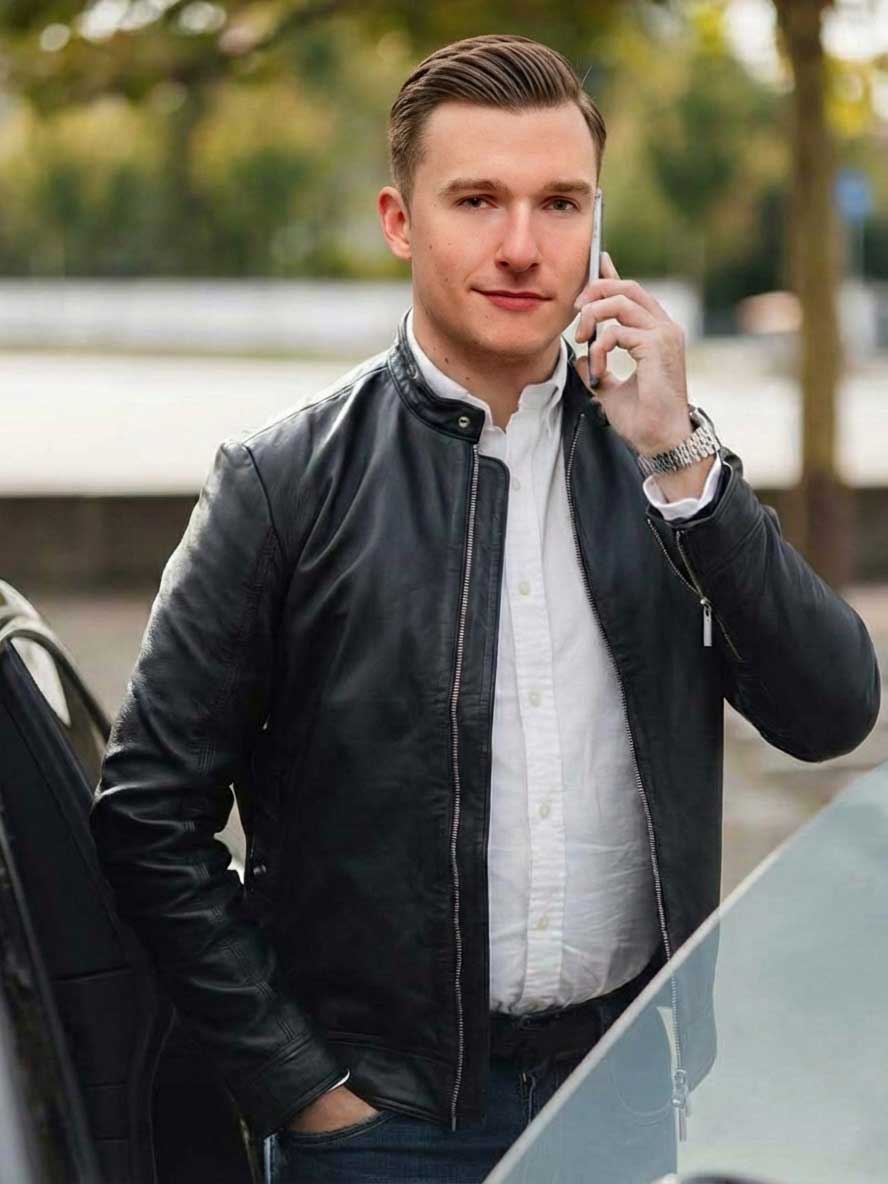 Richard Jaroušek, firemný šofér